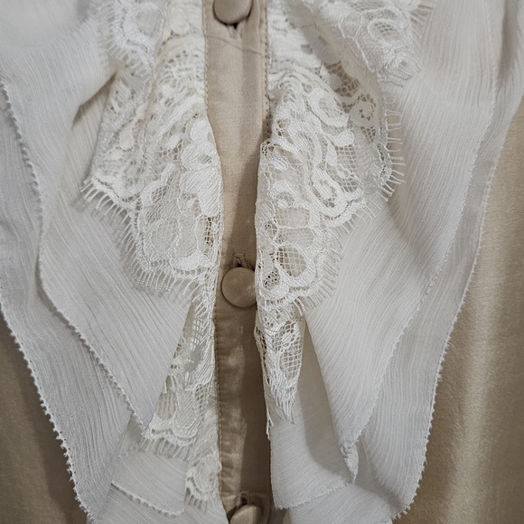 TWELVE by TWELVE 100% Silk Ruffle Front Button Up Collared Dress.Cream/white. M - Picture 3 of 13